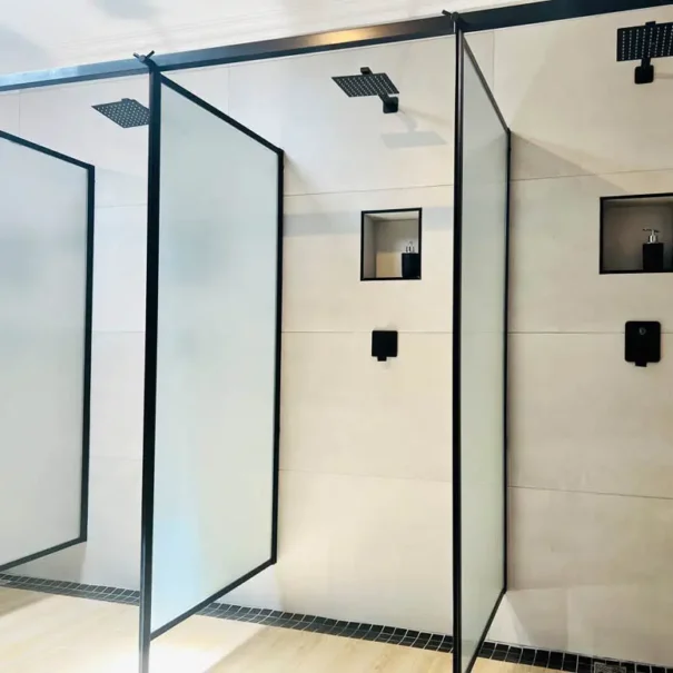 Goose Valley Men’s Cloakroom facilities